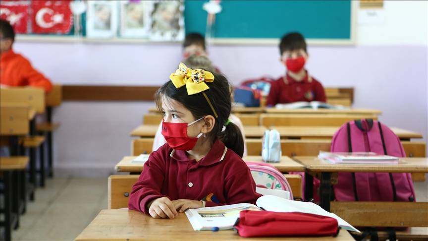 12 yıllık zorunlu eğitim bitiyor mu? Bakan Tekin’den 4+4+4 sistemi açıklaması! 4